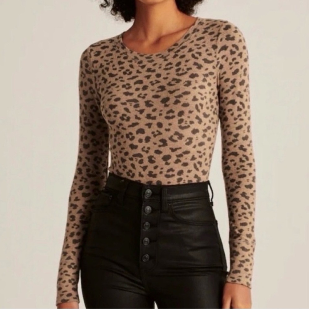 Abercrombie & Fitch Leopard Print Bodysuit